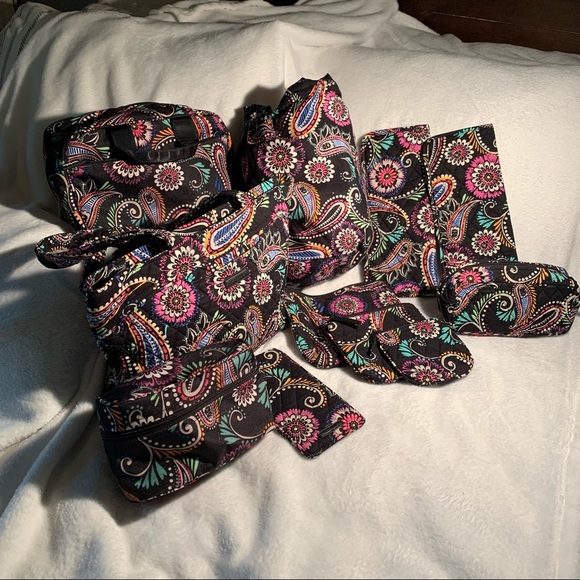 Vera Bradley Handbags - 11 PIECE Vera Bradley Travel accessories Lot